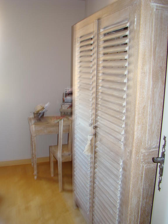 B&B L'Oustalet De Sylvie Villeneuve-lès-Avignon Rum bild
